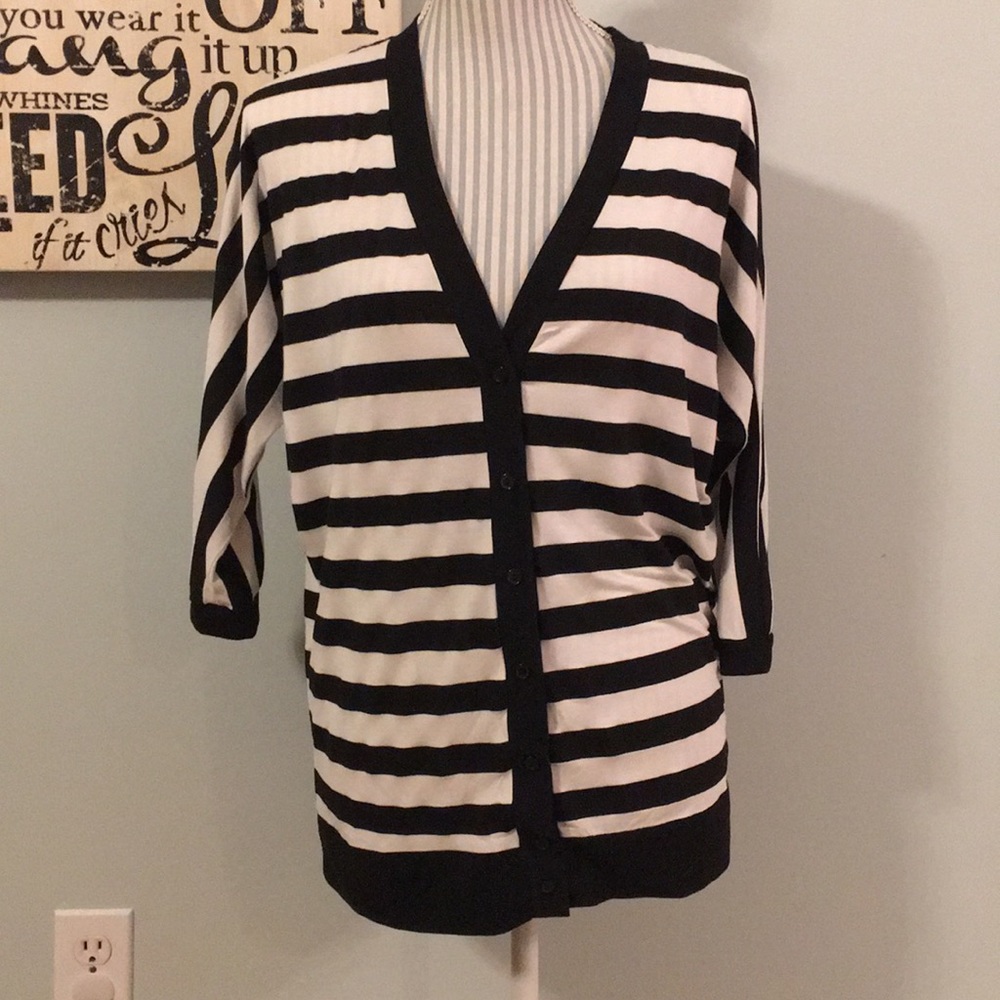 FYLO Button Up V-Neck Cardigan T-Shirt Size Small